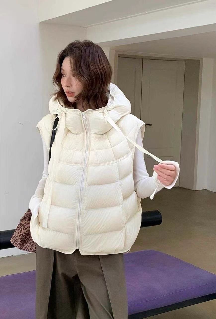 连帽排骨羽绒服马甲女2026冬季新款短款小个子宽松显瘦背心外套