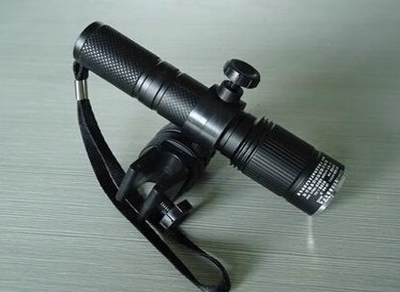 正辉消防员用微型强光防爆手电筒