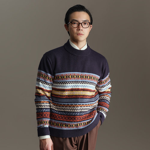 平圆方中费尔岛圆领提花针织衫