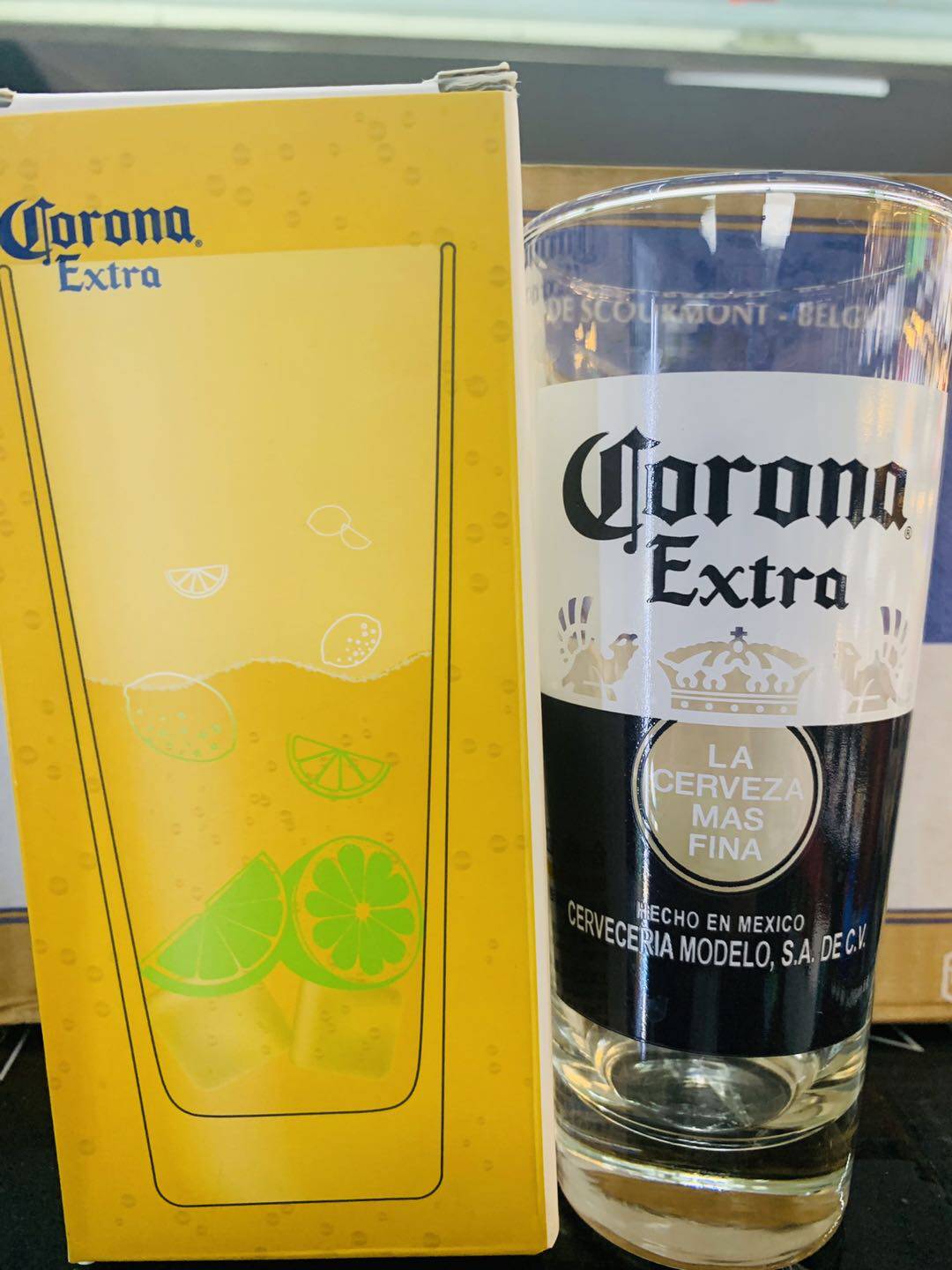 科罗娜啤酒杯 corona专用杯遇冷变色玻璃杯 350ml带盒子 单个包邮