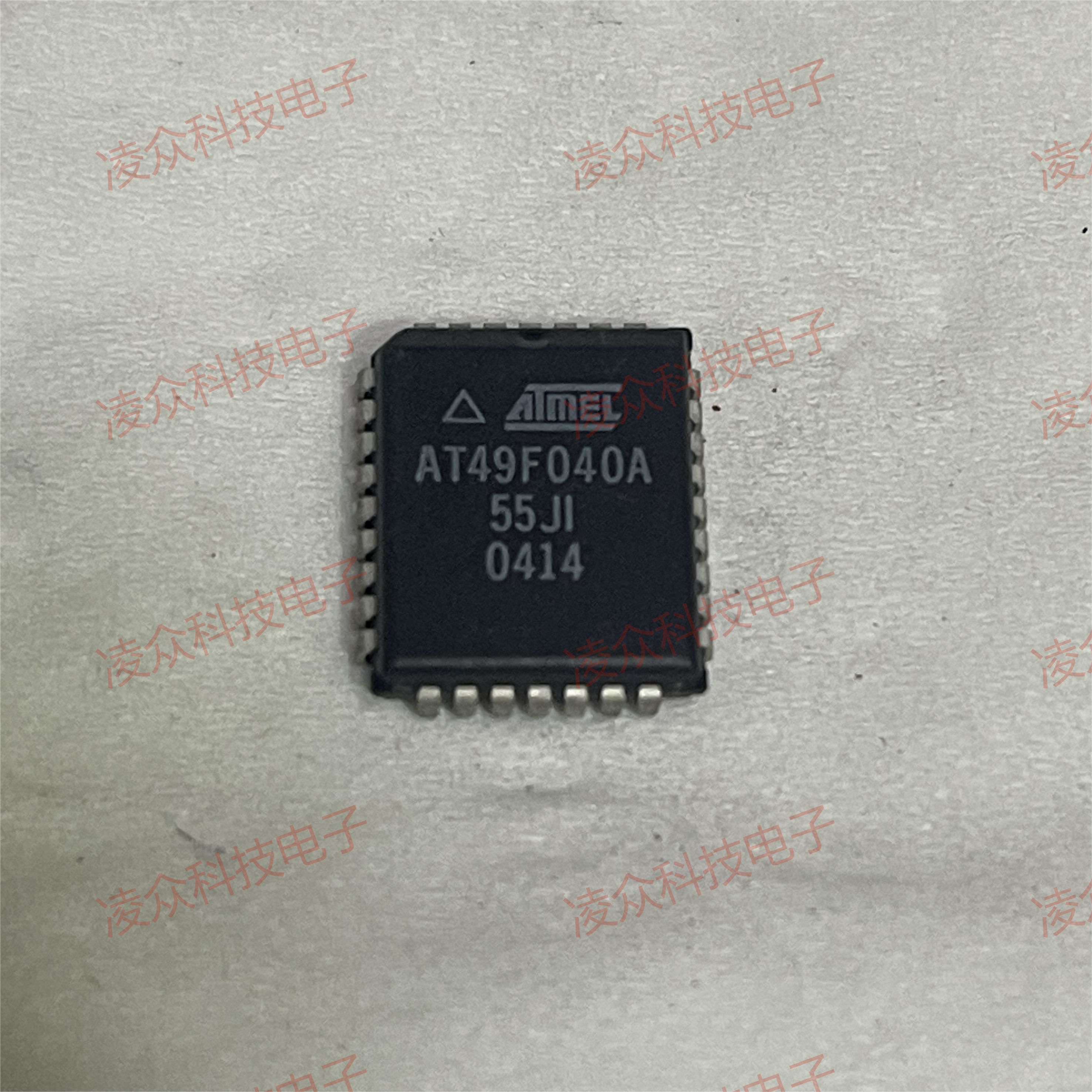 AT49F040A-55JI 封装PLCC32 原装原厂芯片 全新IC 可直拍