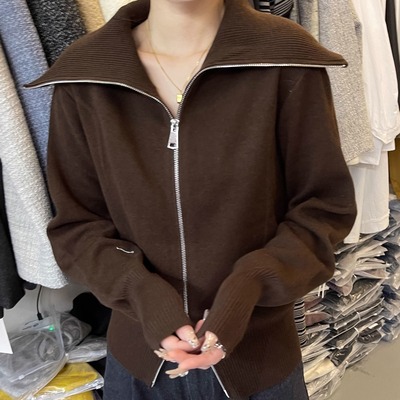 羊毛毛针织衫拉链大翻领