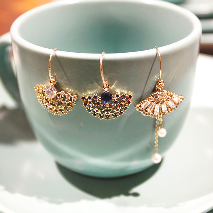 原创扇子满钻美国包金淡水珍珠