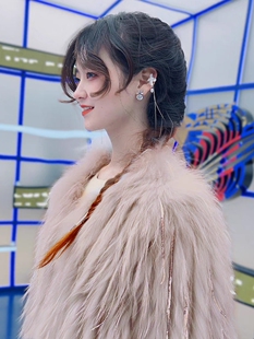 显瘦中长款 毛毛外套 修身 高端貉子毛皮草女2025冬流苏亮片气质时尚