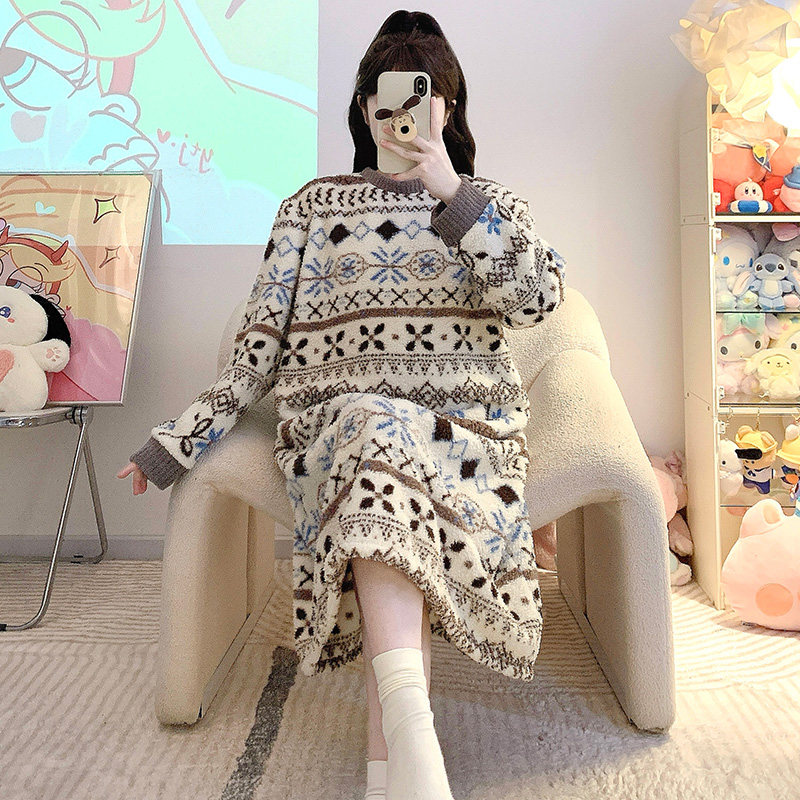 秋冬季舒棉绒大码睡裙女甜美可爱中长款睡衣秋冬天新款家居服外穿