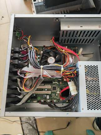 研华工控机 主板501G2 i3 3225 硬盘500G 内【询价】