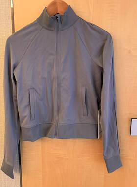 lululemon  everlux 女士经典剪裁运动夹克