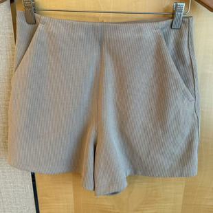 Lululemon Ribbed Softstreme HR Short短裤瑜伽螺纹高腰裤 4''