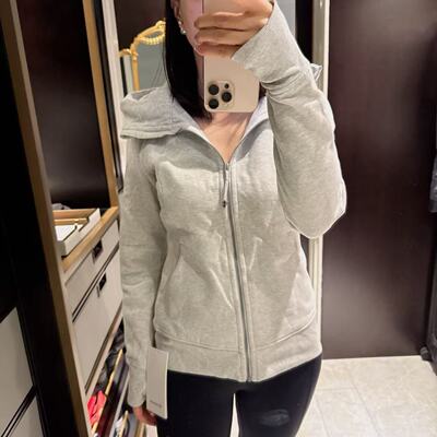 lululemon经典款连帽加绒外套