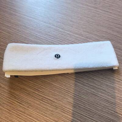 lululemon运动护具发带护腕