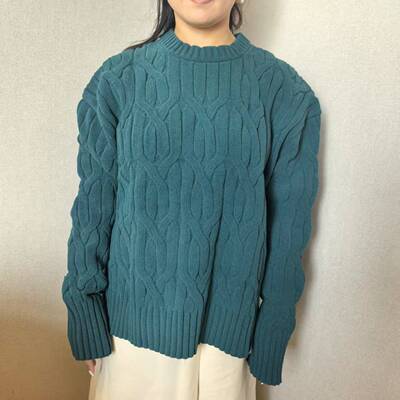 lululemon cable- knit oversized crewneck 女士针织毛衣