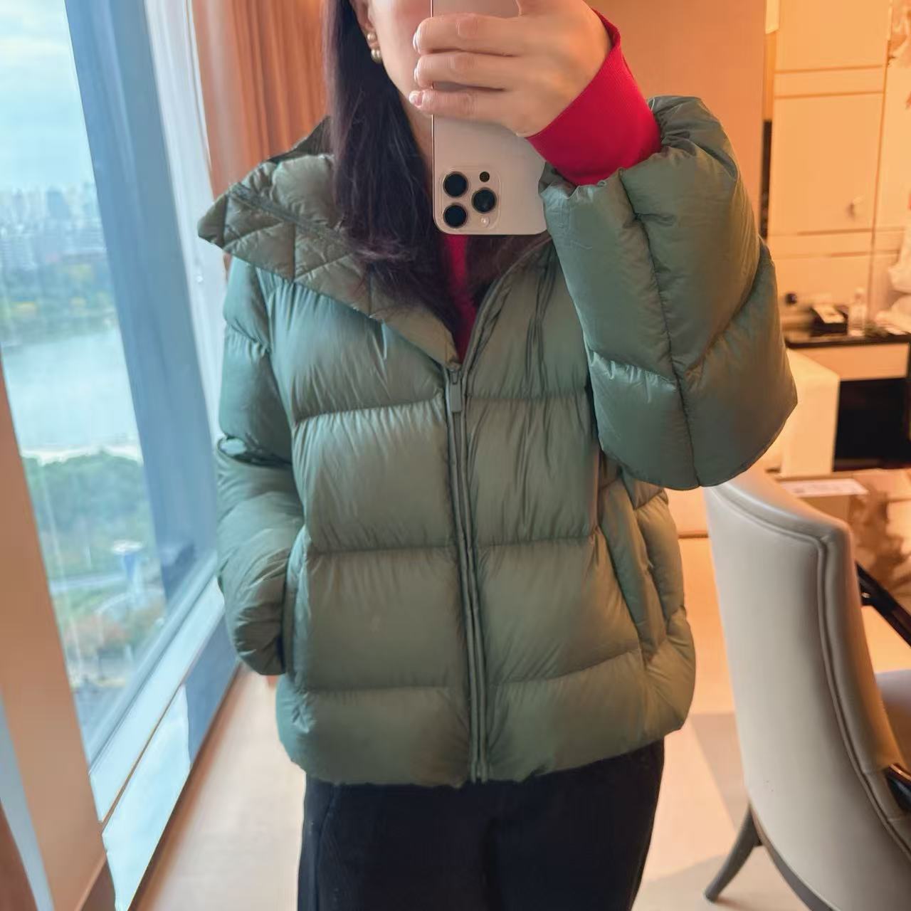 lululemon featherweight down jacket 超轻羽绒服