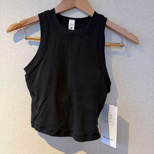 Jersey 女士平纹针织及腰圆领运动背心 含胸垫