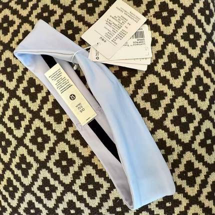 lululemon training headband  女士运动发带 止汗带
