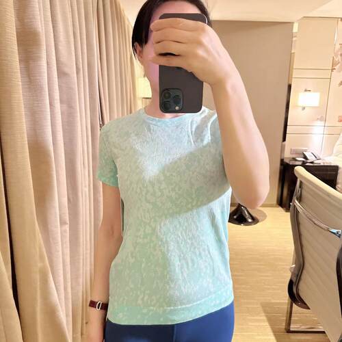 运动短袖宽松版lululemon