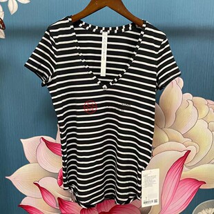 lululemon love tee 女士V领 运动短袖 T恤
