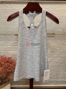 lululemon cool racerback 女士运动背心  不含胸垫