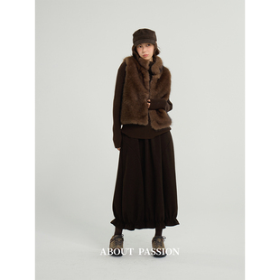 About Passion · 复古气质木耳边毛呢花苞裙冬季中长款半身裙