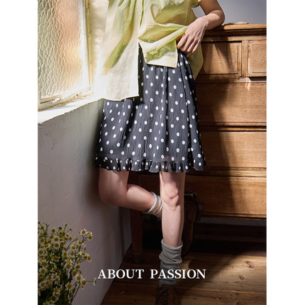 About Passion法式木耳边设计半裙黑色波点半身裙女夏高腰a字短裙