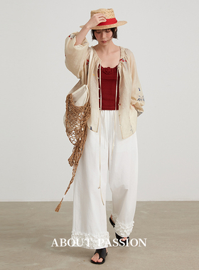 About Passion · 复古设计感花边休闲裤女