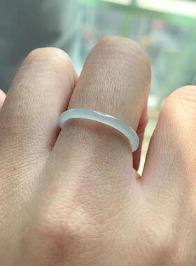精品翡翠冰种蓝水戒圈女款雪花棉玉石素圈指环浅蓝色细条戒指