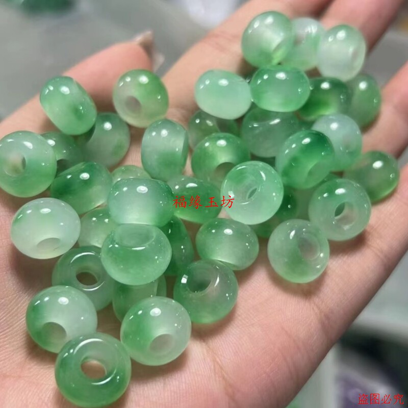 翡翠色石英岩玉绿飘花石面包圈路路通吊坠散珠diy手链项链配饰