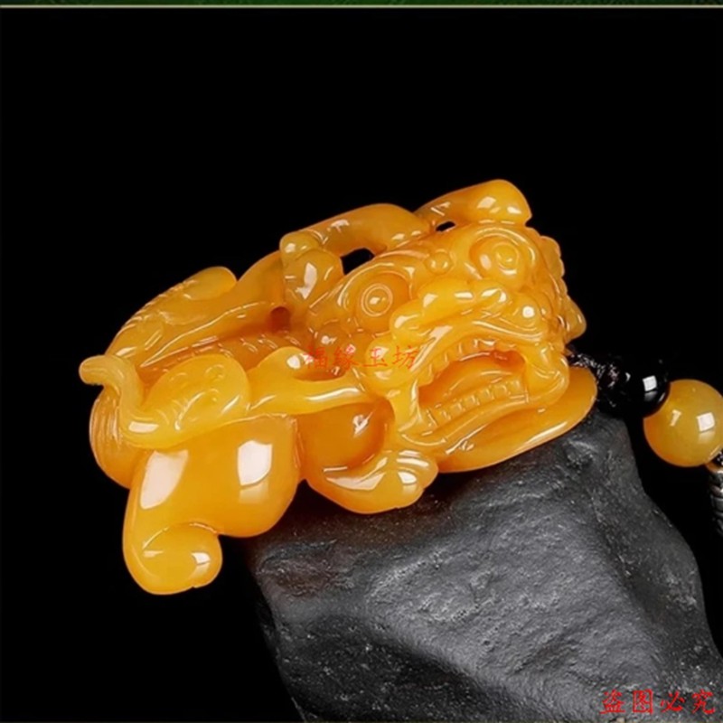 云南黄龙玉霸王貔貅玉吊坠貔貅男女款玉坠精美雕刻吊坠新款