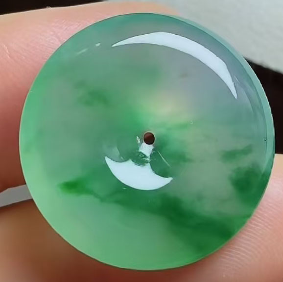 A货缅甸天然翡翠 平安扣 冰种起荧光 种水老 色泽圆润漂亮 22-5.5