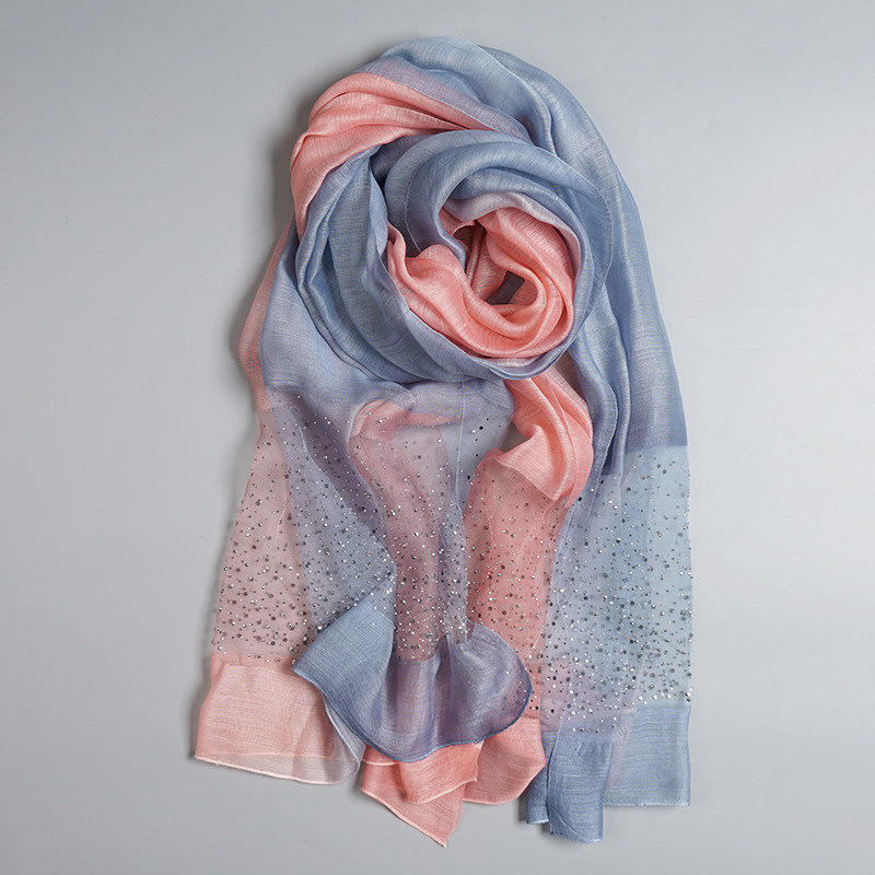 烫钻渐变真丝羊毛围巾披肩桑蚕丝保暖春秋冬季女妈妈中年长款丝巾