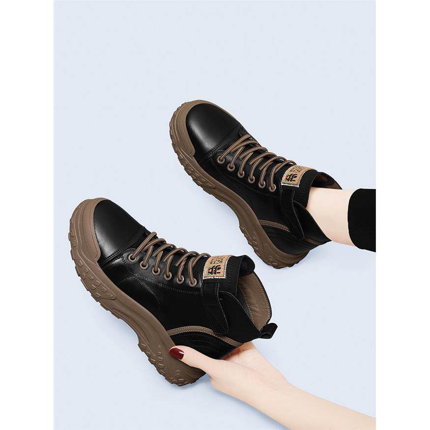 马丁靴女款2025新款秋冬季皮靴加绒魔术贴棉鞋防滑短靴真皮单靴子