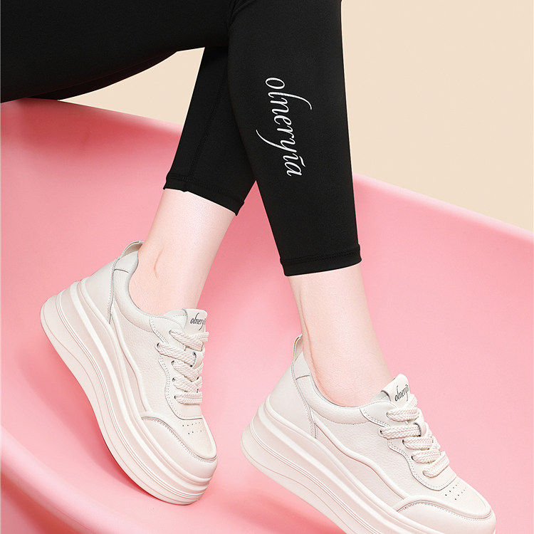 时尚百搭潮2025新款百搭休闲增高韩版时尚舒适潮流板鞋女运动,女鞋,时尚休闲鞋,淘宝优惠券,粉丝福利购,淘宝优惠卷