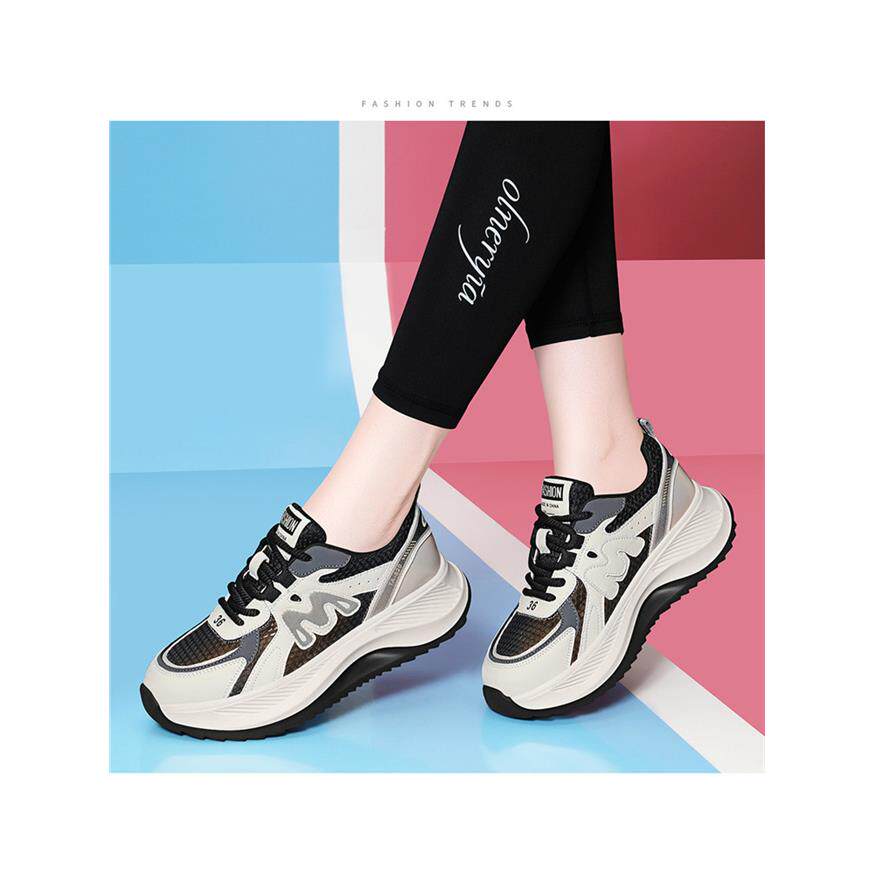 老爹鞋女款2026春季新款轻便厚底软底旅游休闲鞋运动女鞋小白鞋