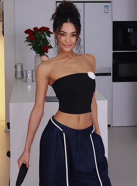 akiyo studio欧美风辣妹立体花朵抹胸背心女修身显瘦百搭上衣