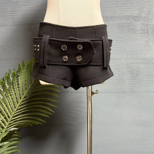 镜服饰2025秋韩版设计感双排扣高腰短裤女百搭腰带装饰裤潮20079