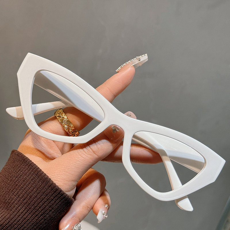 欧美三角猫眼时尚高清老花眼镜男女高清粗框豹纹老人洋气白色老光