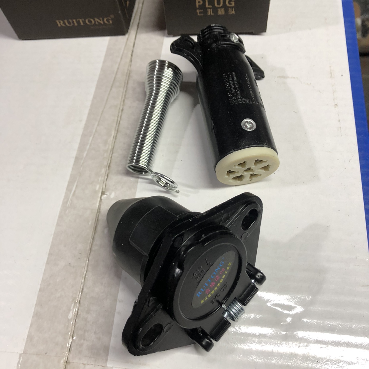 半挂车电源连接线七孔插头7芯插座大货车通用纯铜芯ABS/EBS插头座