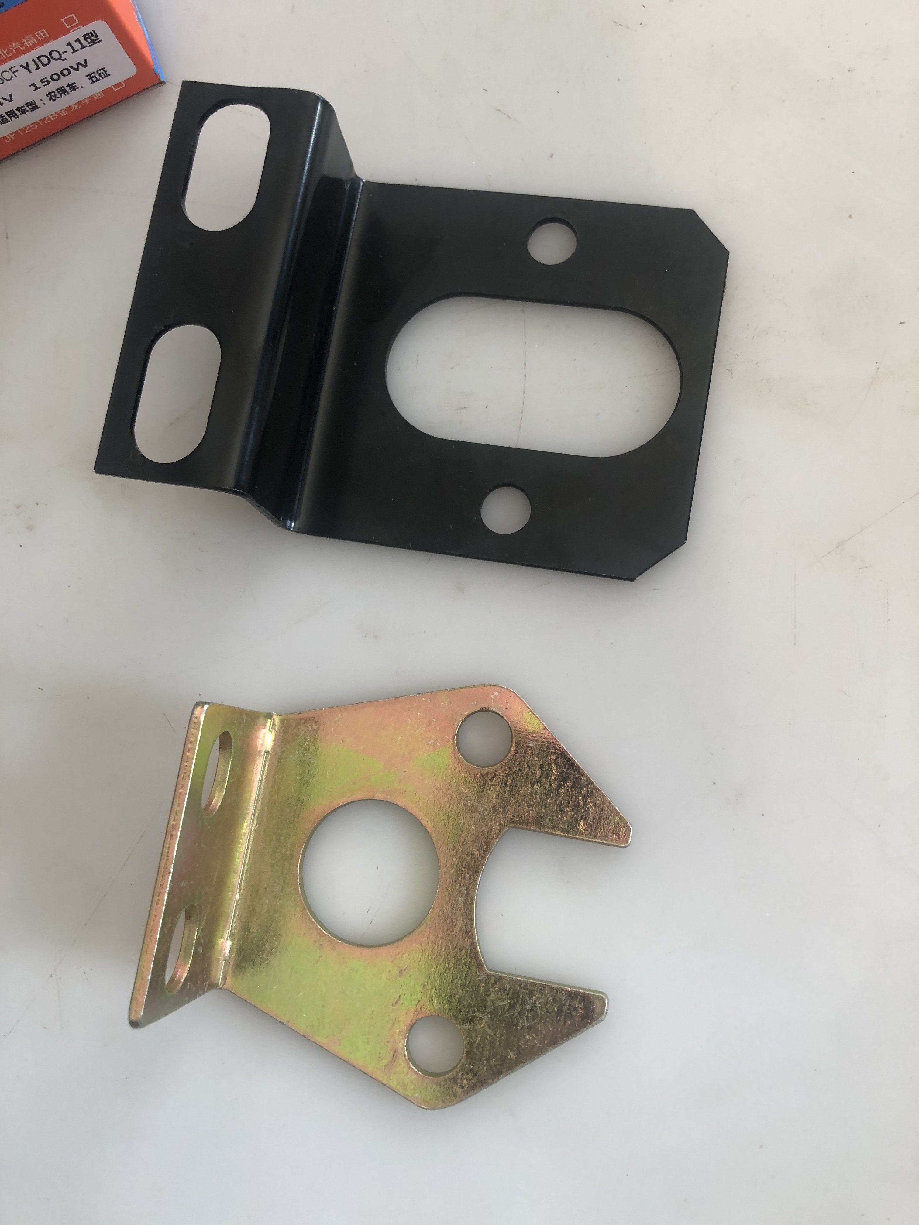 货车闸刀支架电源总开关断电总闸安装支架斯太尔闸刀支架加厚