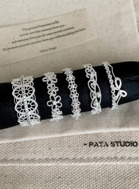 时尚高级感蕾丝花朵皇冠戒指女轻奢气质网红潮流通勤百搭指环戒