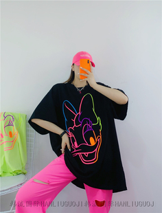 唐老鸭宽松大码 短袖 中长款 个性 t恤女 oversize时尚 欧洲站夏款