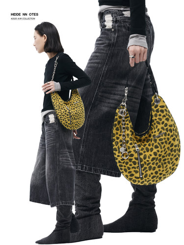 涩谷辣妹豹纹包2种背法