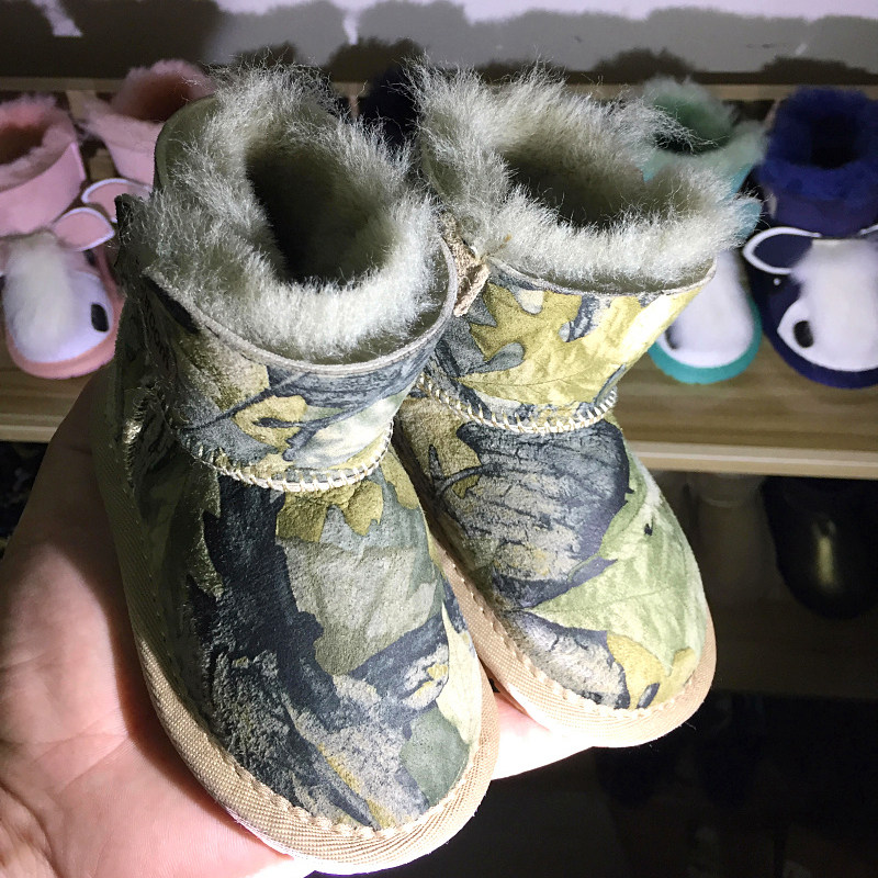 儿童防水雪地靴羊皮毛一体牛筋底加厚真皮保暖靴子一脚蹬学走鞋