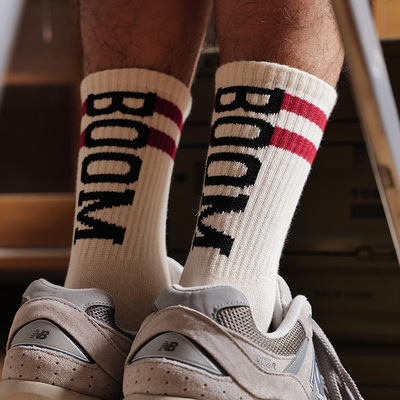 潮牌字母运动潮袜男街头滑板酷跑嘻哈长袜潮流高帮cityboy中筒袜