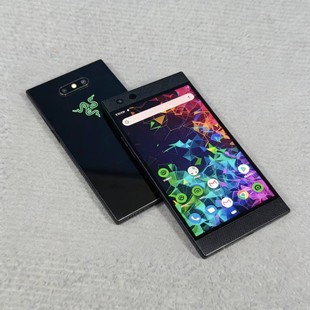 Razer雷蛇手机5.7英寸2560x1440高清屏8GB 64GB游戏智能手机