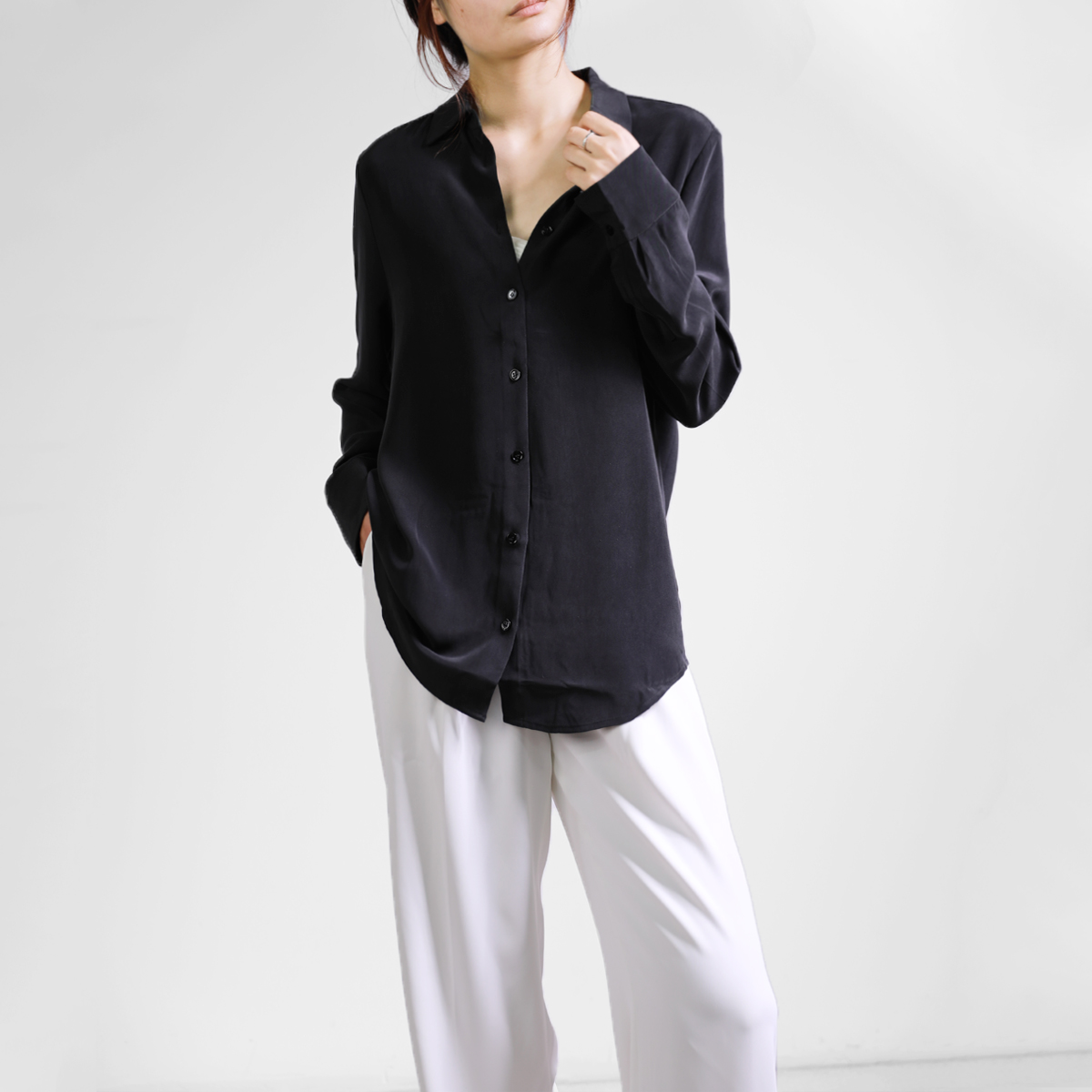 法式高级感女士白色桑蚕丝上衣