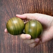 正宗阿根廷绿檀木手球保健球健身红木手玩球手部经络按摩把件 包邮