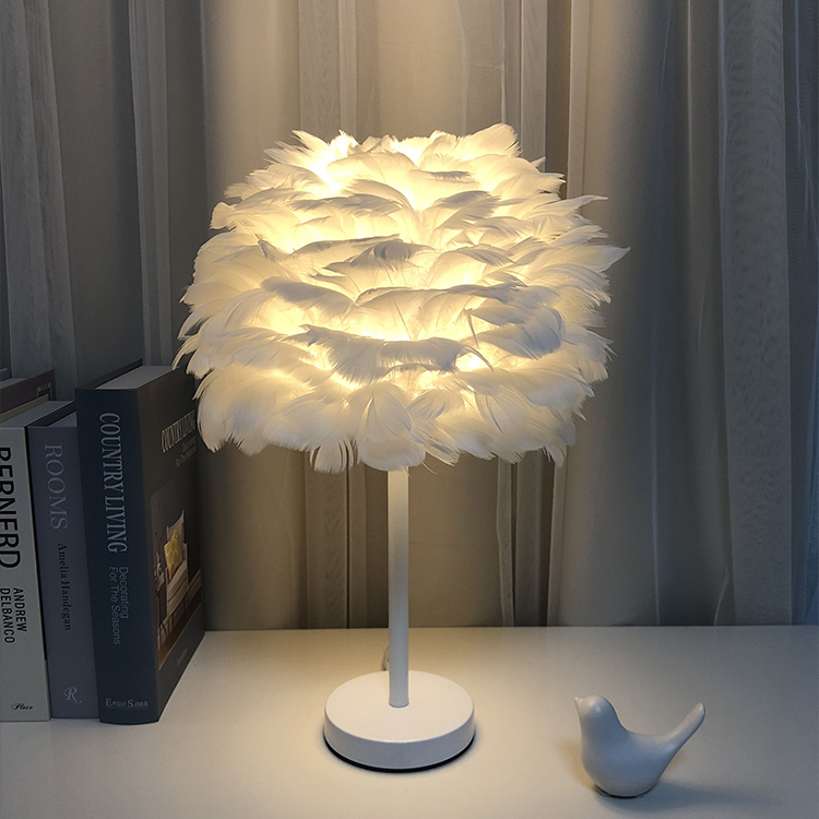 北欧简约调光现代羽毛台灯卧室温馨床头灯创意led灯客厅书房装饰