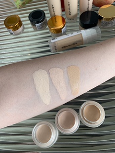 THISJON高光膏粉底遮瑕FB01023无痕持久遮盖黑眼圈痘印纹身湿粉饼