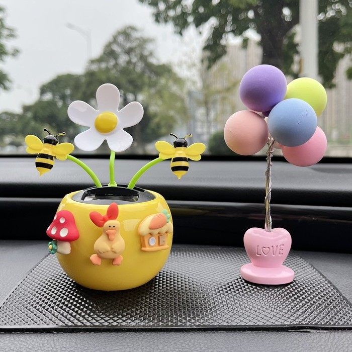 汽车摆件可爱女生网红摇头太阳花个性创意中控台车内车载装饰用品,汽车用品/电子/清洗/改装,摆件,淘宝优惠券,粉丝福利购,淘宝优惠卷