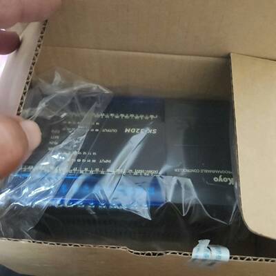 可维修KoyoPLC 可编程序控制器Sk-32DM，带包装