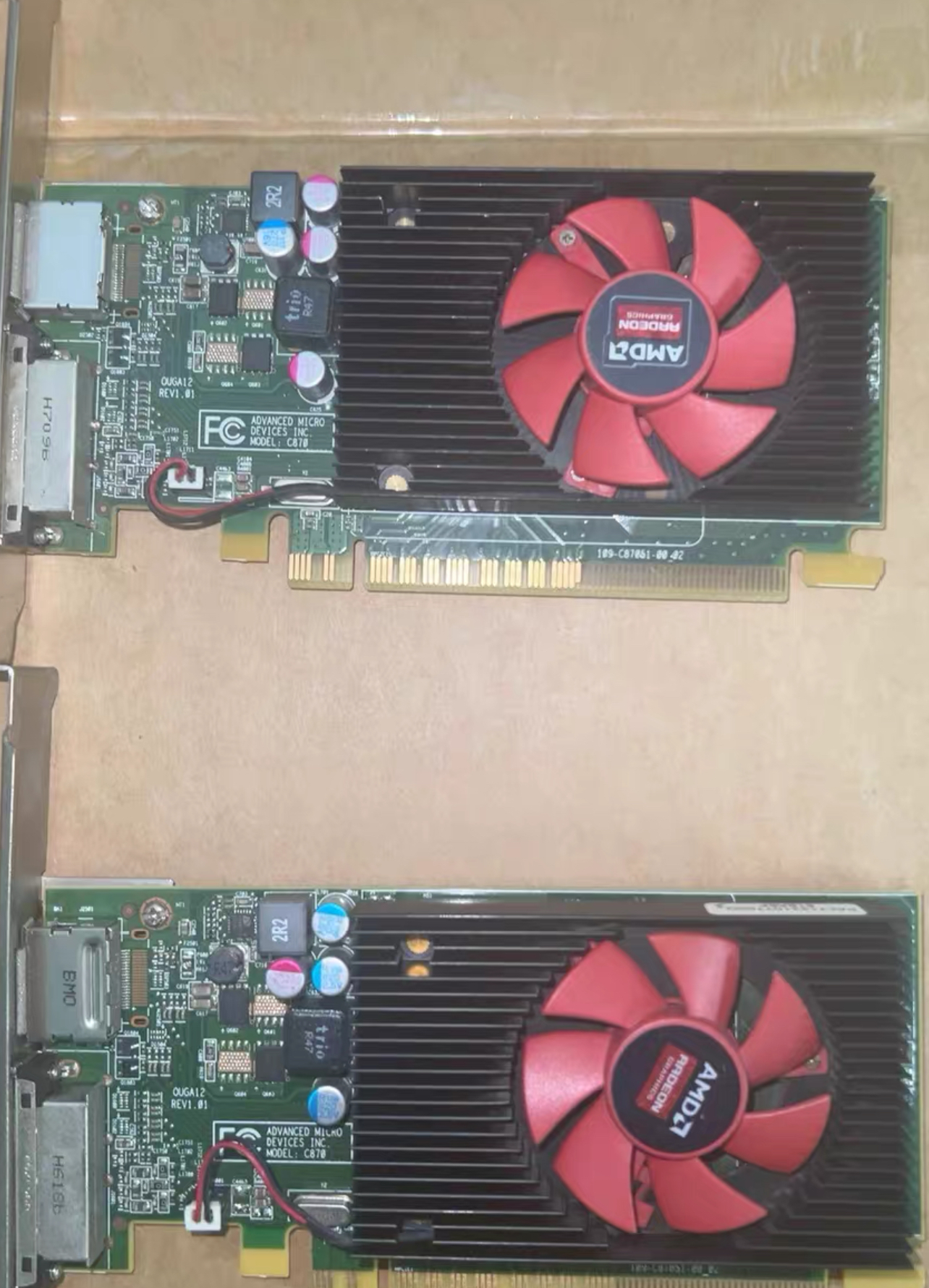 AMD Radeon R5 340x/dvi+dp